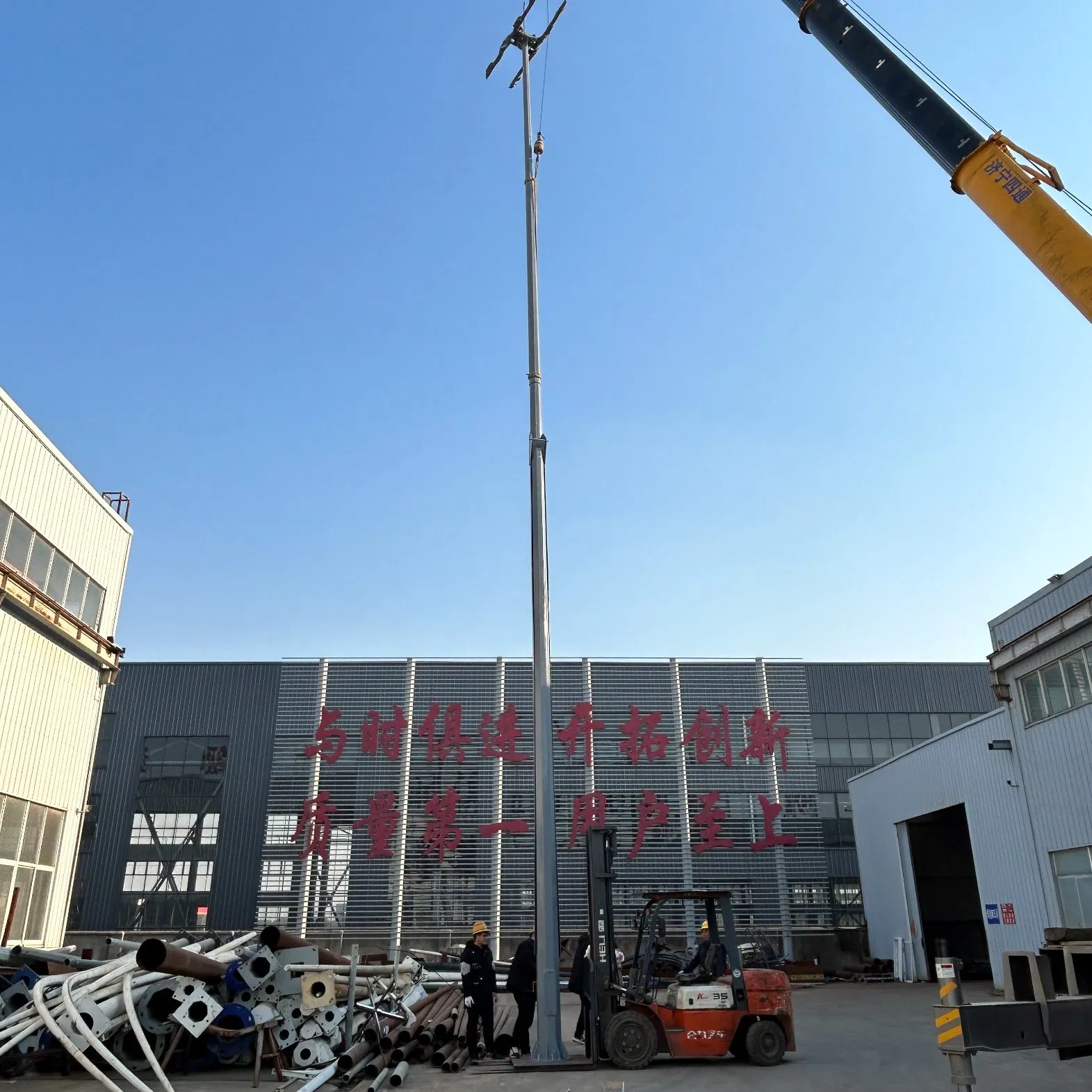 Hot-DIP Galvanized Folding Street Light Pole Galvanized Steel Pole 8m Street Light Pole Lighting Pole