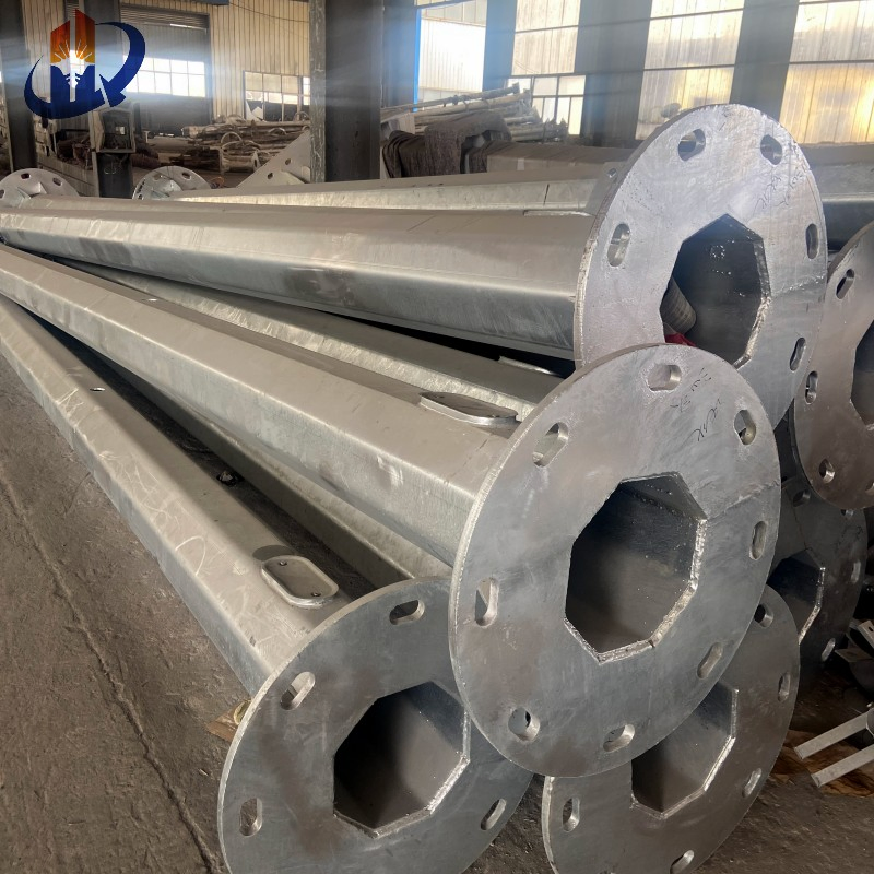 Hot DIP Galvanized Q235 Steel Street Lighting Pole Parking Lot Light Pole
