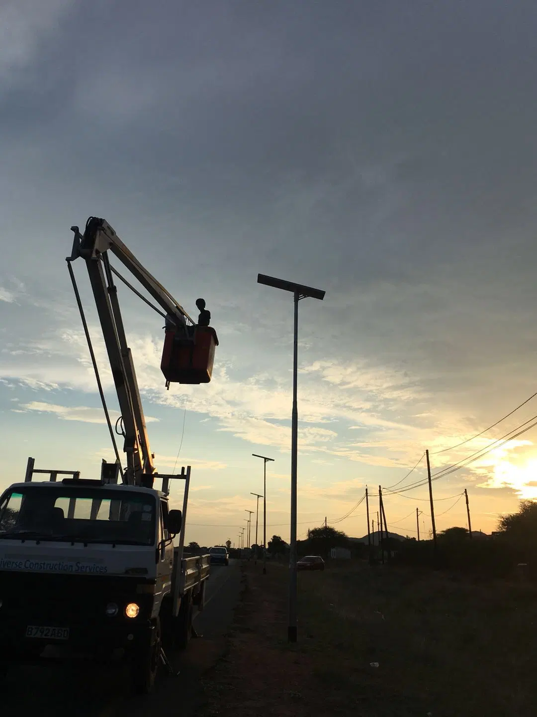 5 Years Warranty 80W Outdoor All in One Integrated LED Solar Street Lamp