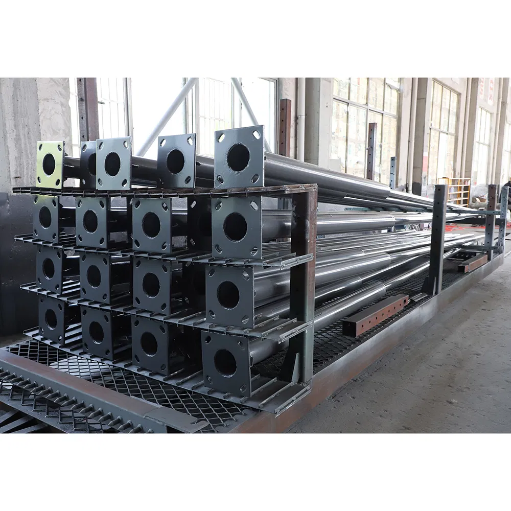 3m-35m Hot-DIP Galvanized Solar Powered Energy LED Street Lighting Light Pole