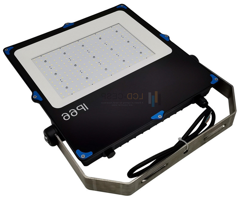 High Lumen 29000 Lumen 200watt LED Floodlights Black Line Voltage Hardwired Flood Lights SMD Chip 170-250lm/W IP66 Waterproof 60000h Adjustable Bracket Mount