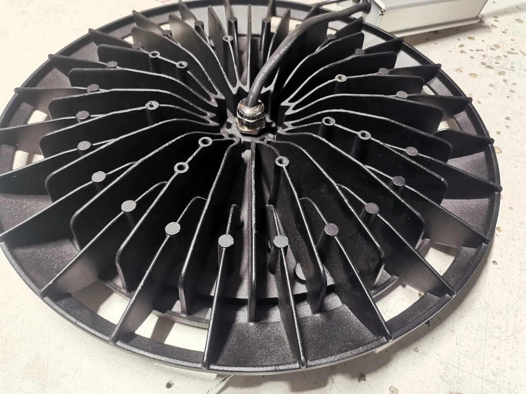 Customized Die Casting Aluminum/Stainless Steel Earphone Case LED Light Housing