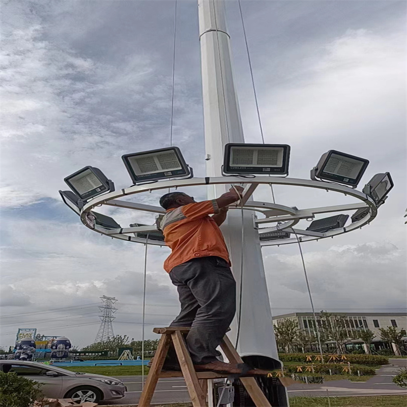 18m Stadium High Mast Light Pole Tower with Lifting System