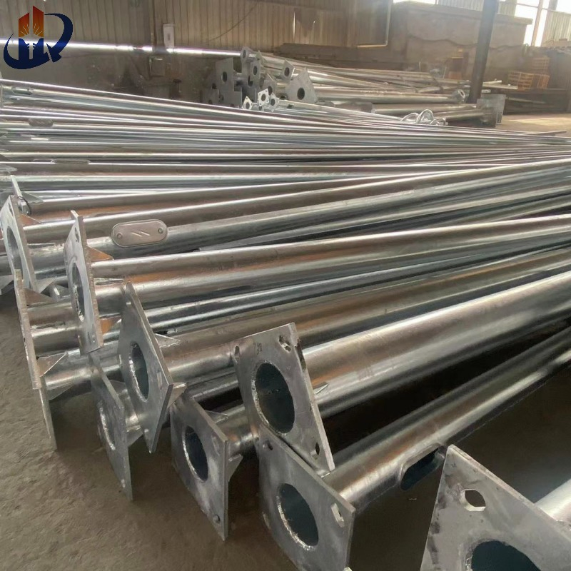 Hot DIP Galvanized Q235 Steel Street Lighting Pole Parking Lot Light Pole