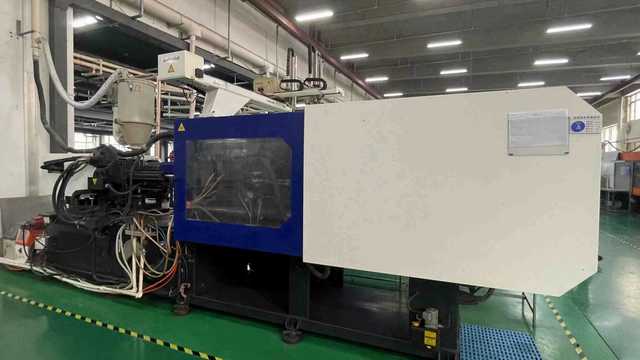 FoysMed electric wheelchair and powered mobility aids for rehabilitation