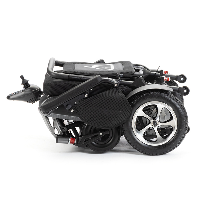 Motorized Mobility Aid for Independent Travel and Easy Handling