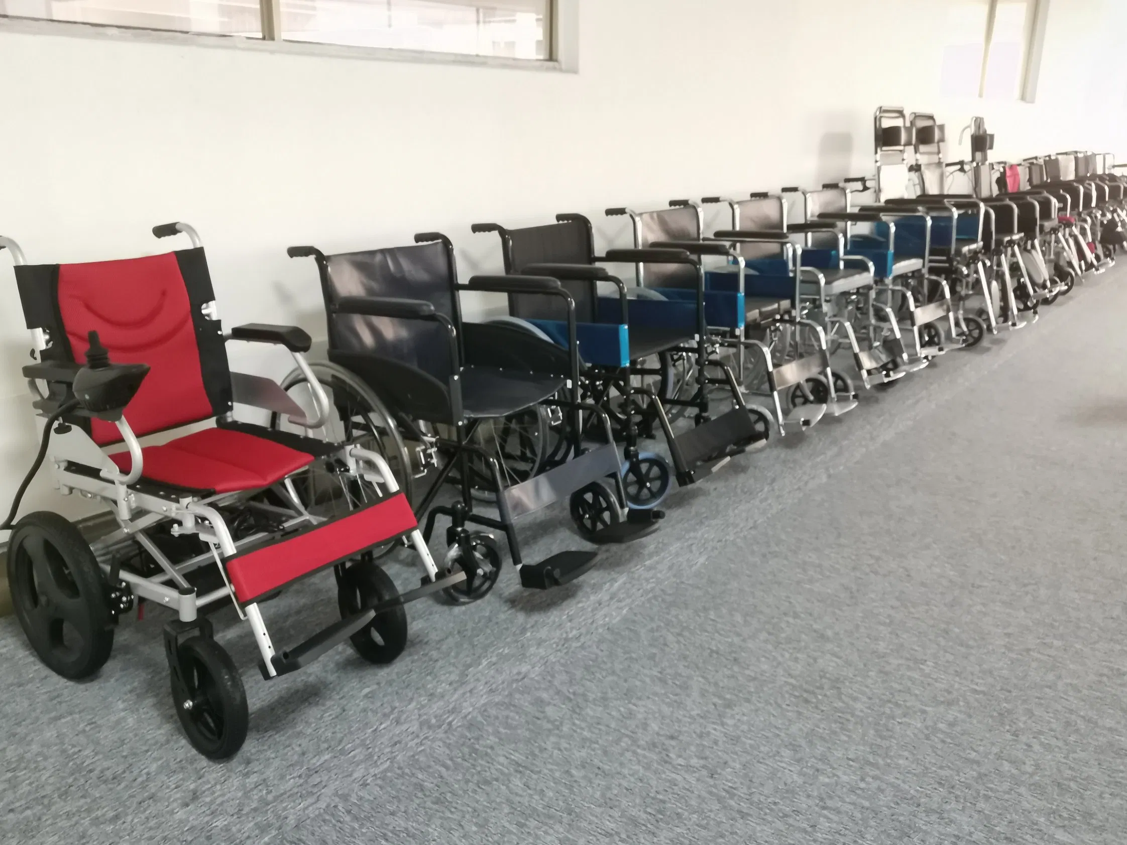China Medical Equipment of Hospital Furniture Steel Frame of Sports Wheelchair