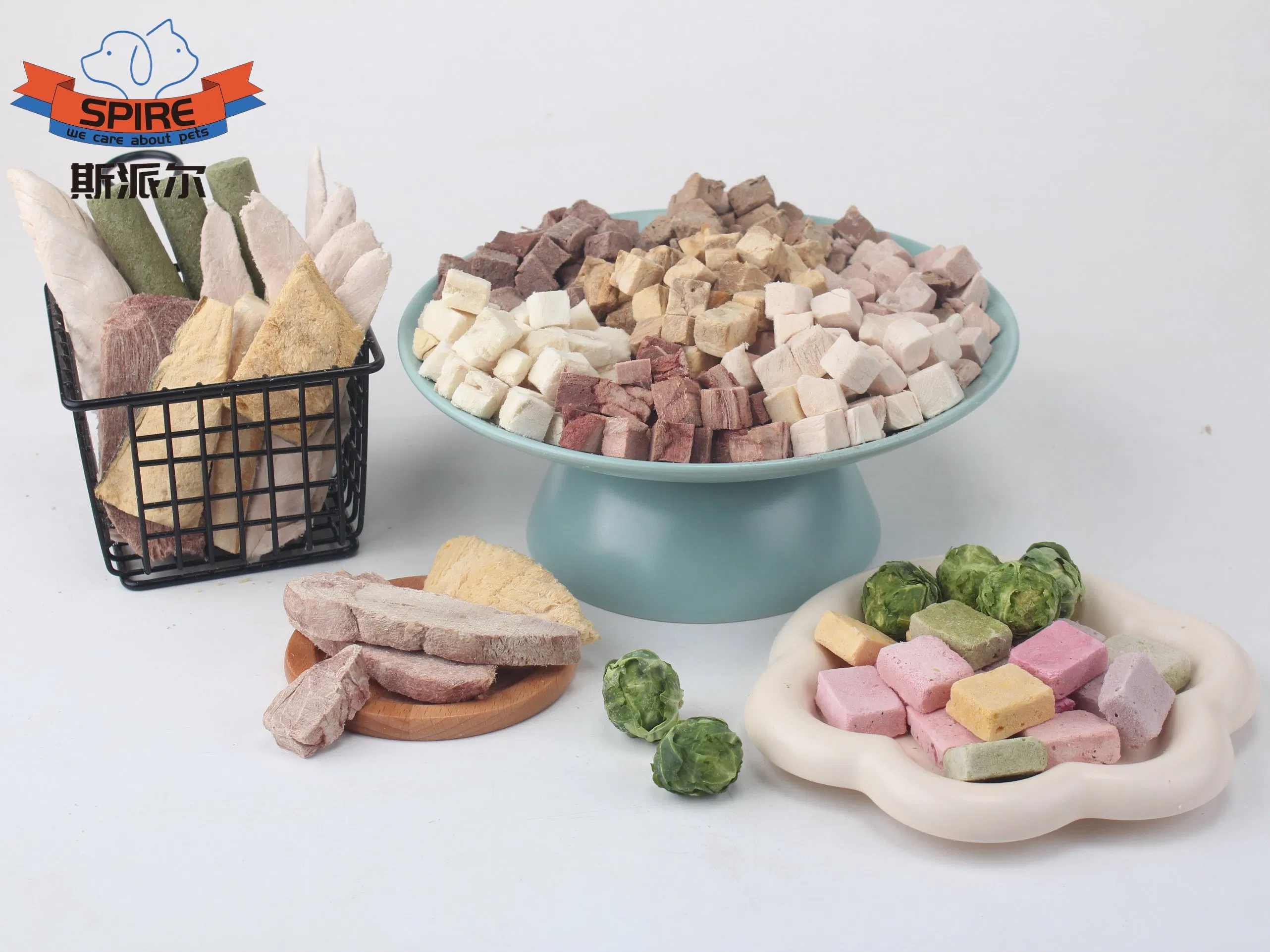 China Manufacturer Wholesale Freeze-Dried Chicken Jerky Organic Training Chicken Breast Pet Snack Manufacturers Dog Cat Snack Pet Food