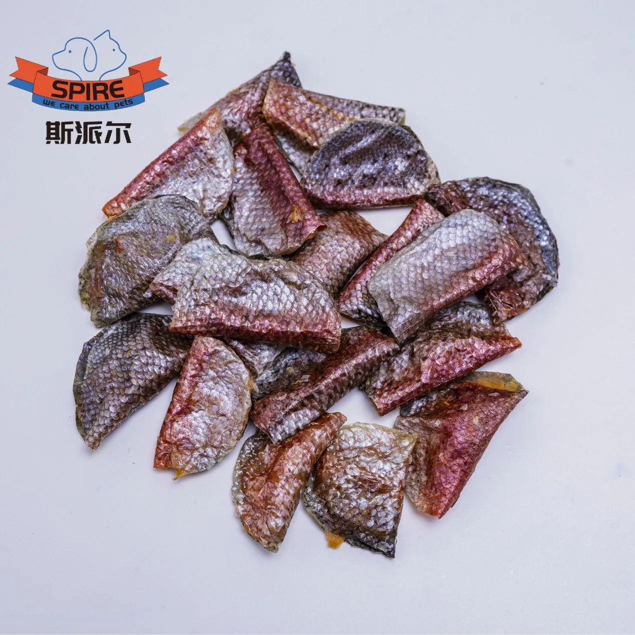 Portable Dehydrated Salmon Dumpling Dry Dog Food for Outdoor Training Rewards