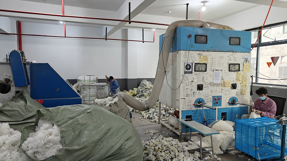 Máquina de Enchimento de Algodão — Cotton Filling Machine Bowa Pets