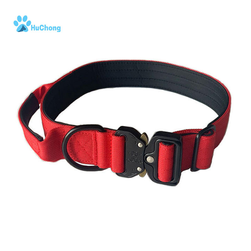Coleira Tática de Nylon Macio com Fivela de Metal Ajustável e Durável, Reforçada em Neoprene com Alça K9 para Cães