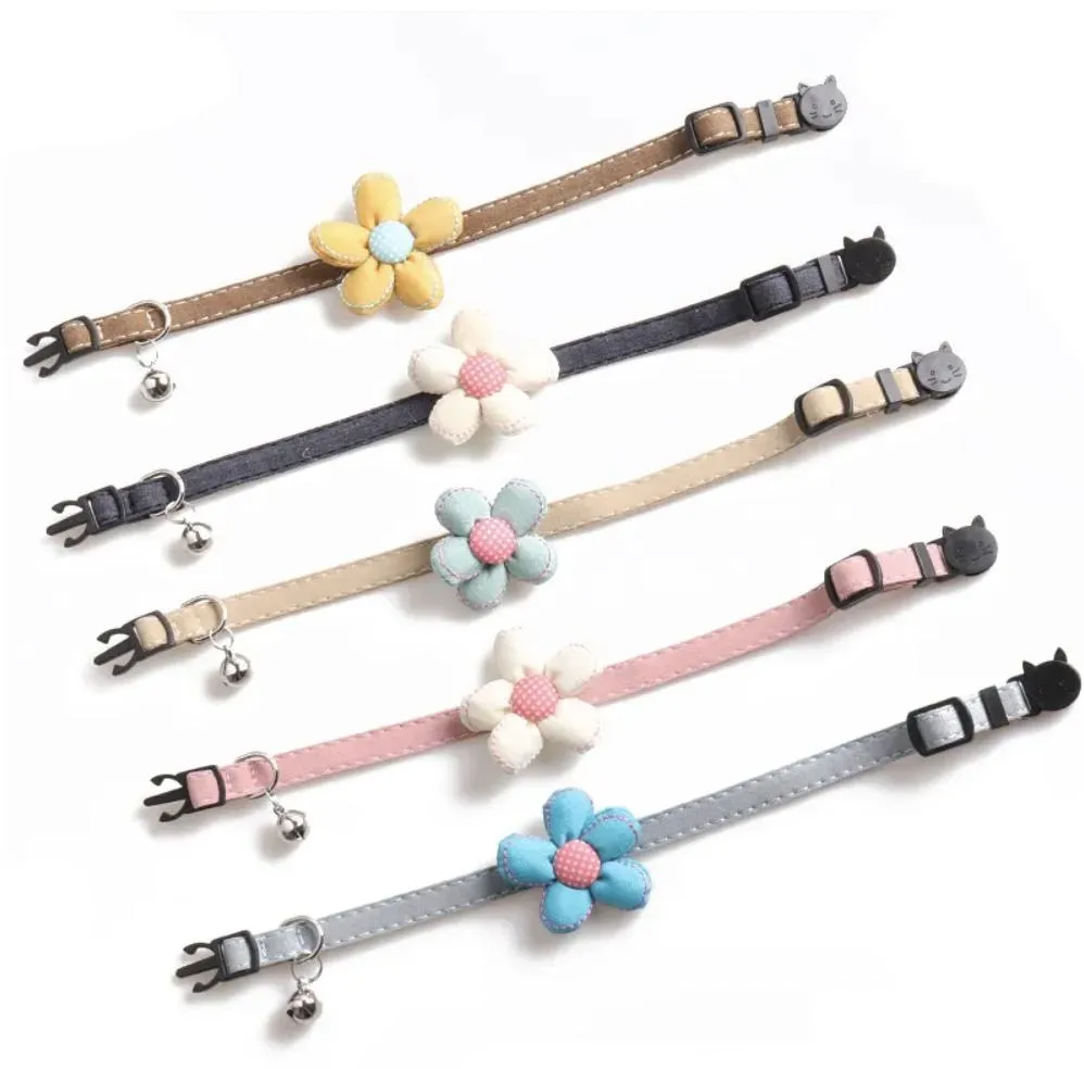 Colar Retrátil de Luxo Fofo em Estilo de Flor Multicolorido para Gato e Cachorro à Venda