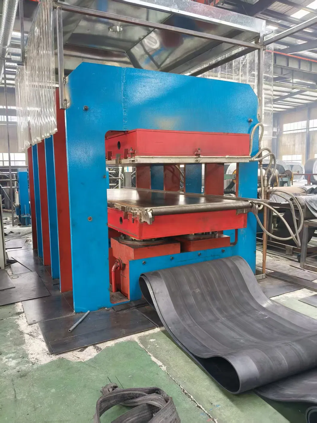 Máquina de Fabricação de Correia Transportadora de Nylon com Núcleo de Borracha
