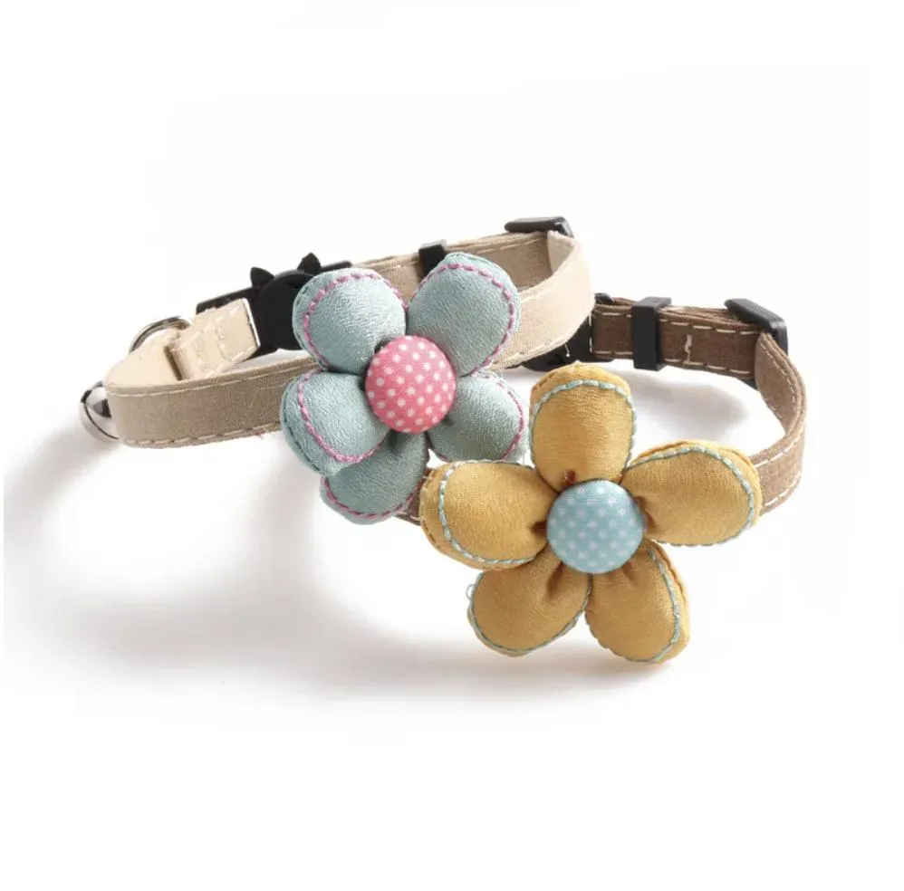 Colar Retrátil de Luxo Fofo em Estilo de Flor Multicolorido para Gato e Cachorro à Venda