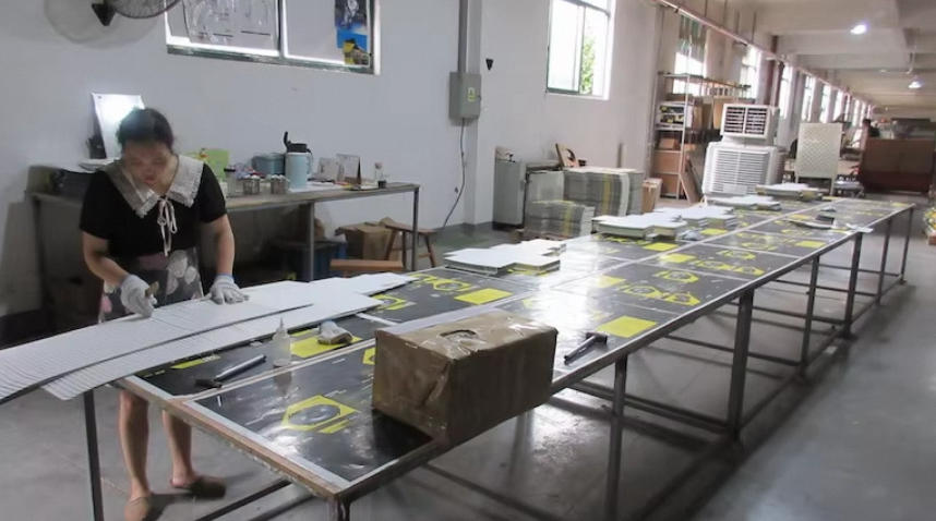 Colagem — Gluing Process Bowa Pets