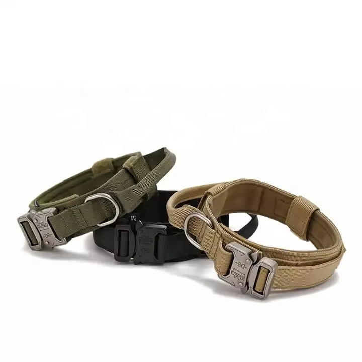 Coleiras de Cão Táticas Resistentes e Duráveis com Fivela de Metal e Alças para Uso Externo