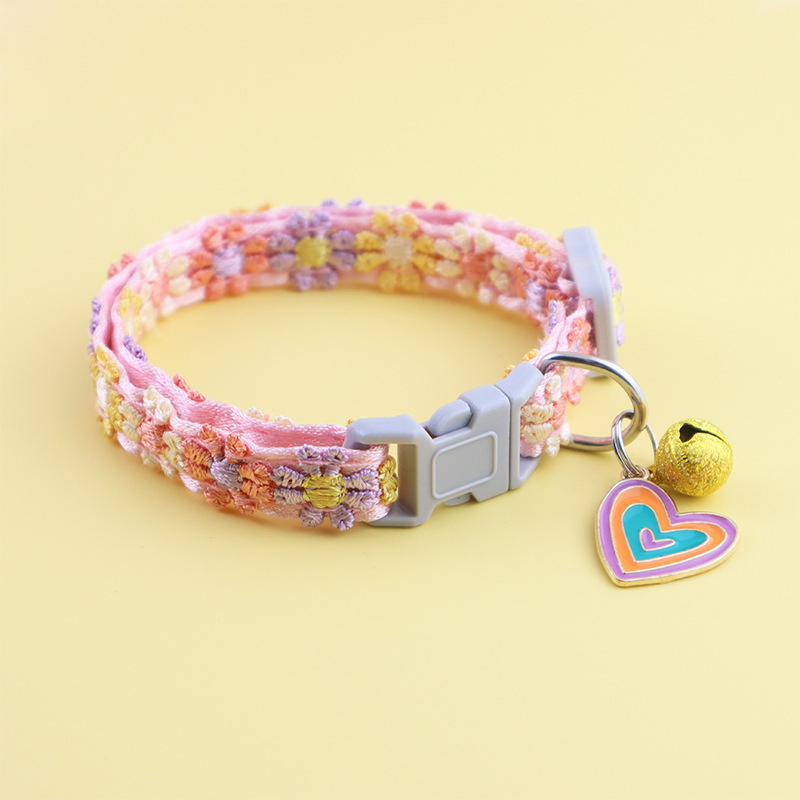 Coleira de Gato com Estampa de Flores e Fivela de Plástico, Coleira Ajustável para Cães Pequenos, Médios e Grandes, Presente Fofo para Pets com Sino