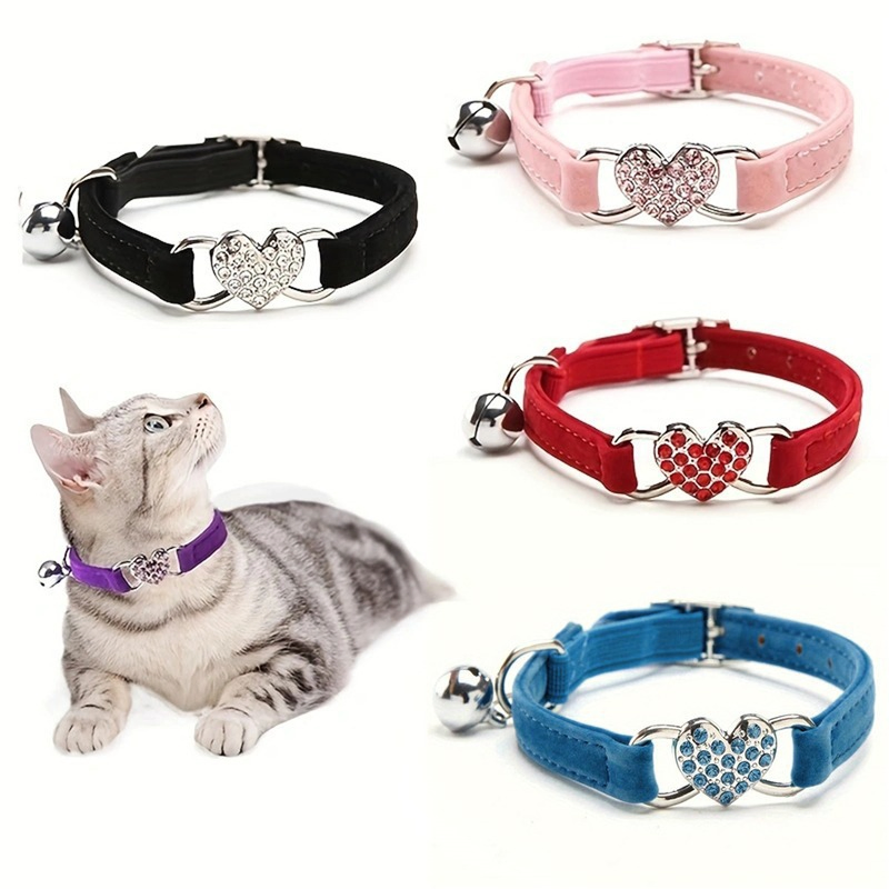 Factory Wholessale Custom Christmas PU Leather Nylon Pet Dog Cat Collar Product/Products Accesspores Supply with Bell Crystal Buckle