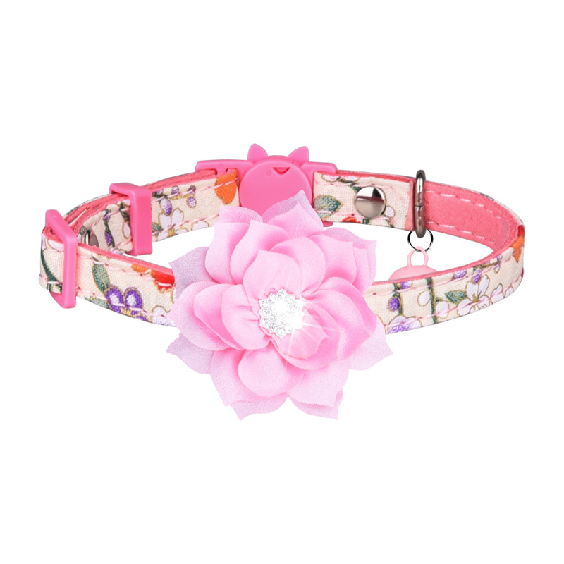 Hanyang Pet Products Crystal Plastic Buckle Pet Collar Customzied Pattern No Choke Cat Collar with Bell