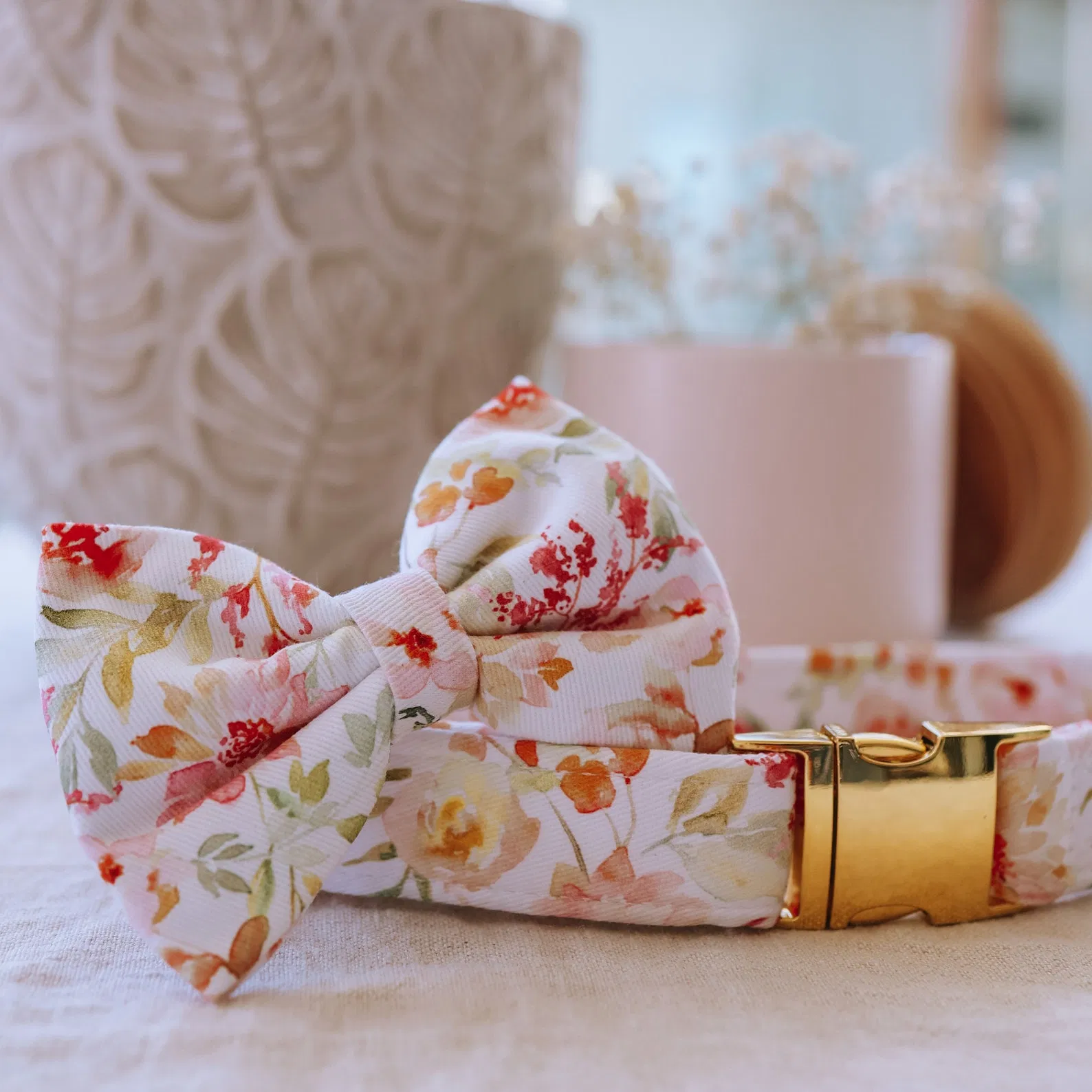 OEM Unique Design Leaves Printing White Cotton Luxury Customized Best Pet Bow Tie Set Innovative Rose Gold Dog Collar Leash