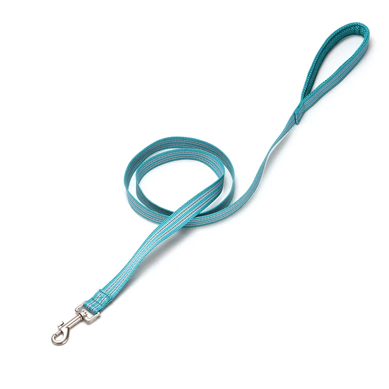 Reflective Pet Harness Detail