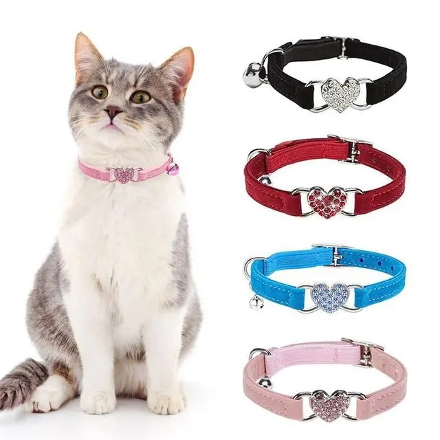Dog Collar Crystal Elastic Collar Velvet Bell Heart Shape Pet Necklacce Soft Bell Stretch Pet Puppy Collars