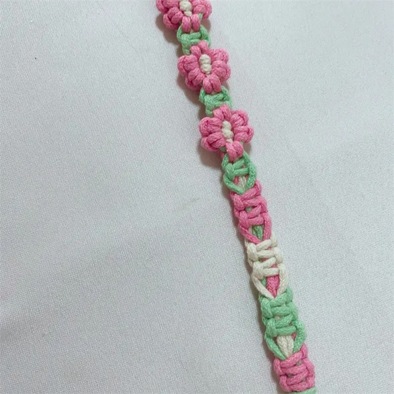 Handmade Cute Flower Cat Collar in Cotton Rope Macrame Dog Collar Charms Small Daisy Pet Collar