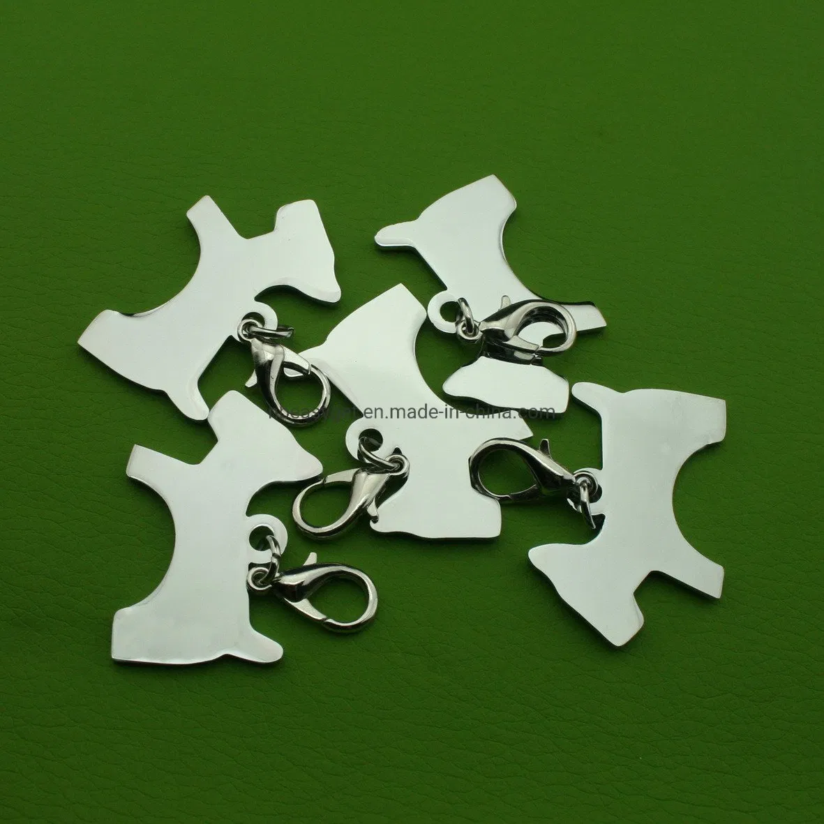 Pet Cute Tag Dog Shape Rhinestone Pendant Bling Charm Tag Dog Accessories Esg16529