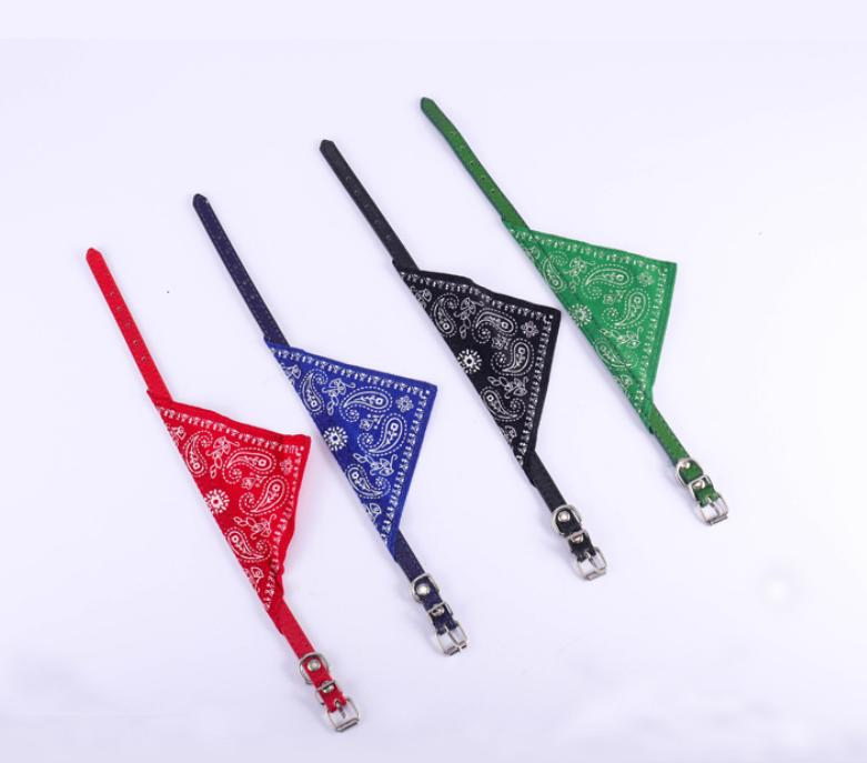 Adjustable Fashion Puppy Triangle Scarf Bandana Cat Pet Collar
