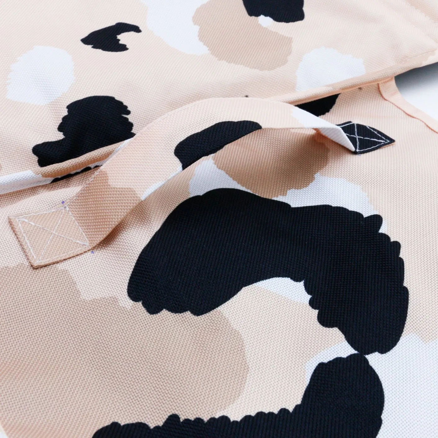 Custom Design Reusable Pet Camping Bed Waterproof Mat