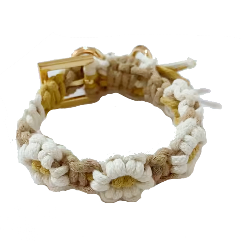 Personalized Adjustable Safety Dog Collar 2025 Woven Daisy Flower Charms Cat Collar for Small Medium Large Dogs