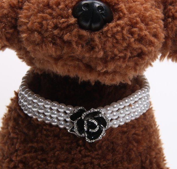 Classic Three Row Pearl Rose Pet Necklace Pet Cat Dog Collar Rhinestones Dog Accessories