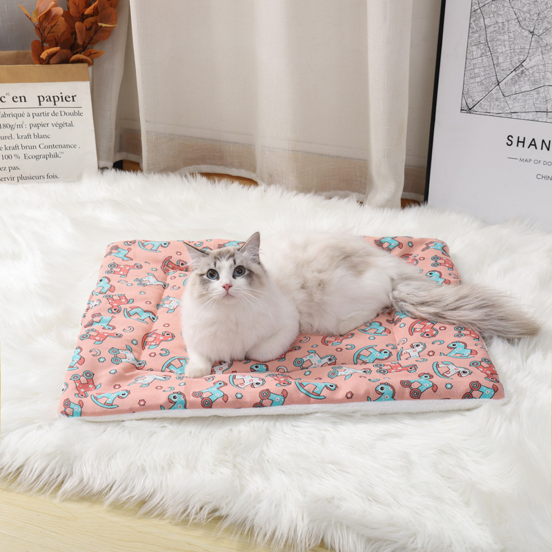 Soft Flannel Thickened Pet Pad Pet Blanket Bed Mat for Puppy Dog Cat Sofa Double Side Cushion