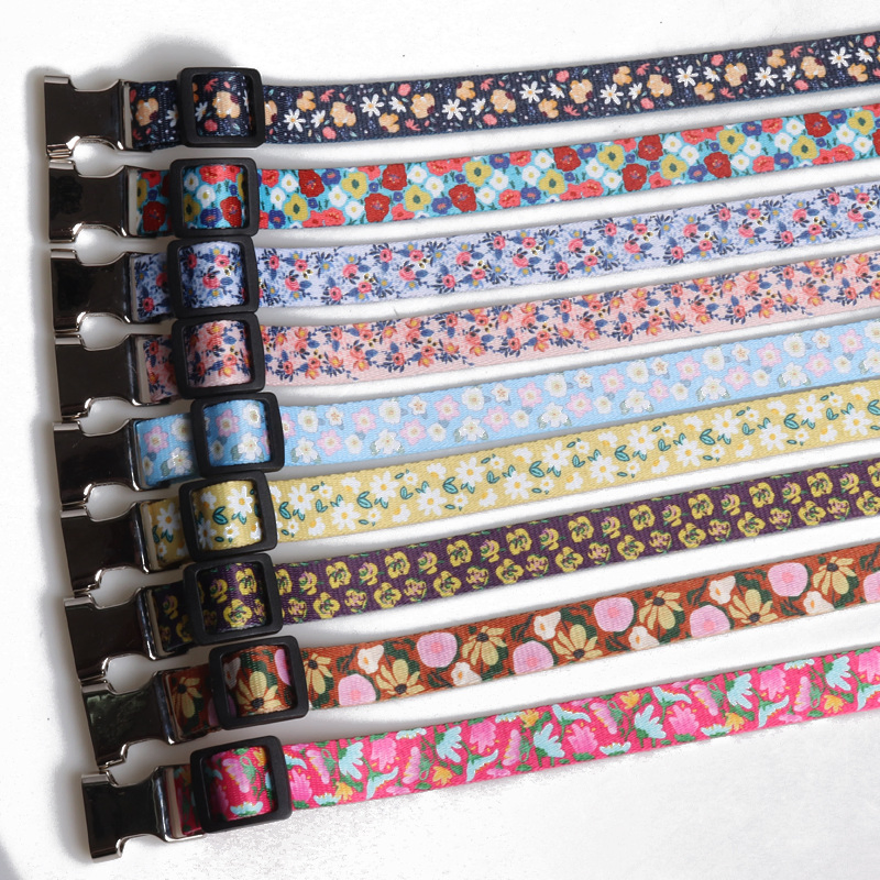 New Pet Products Design Semi-Metal Buckle Thick Ribbon Pet Collar Flower Dog Collar