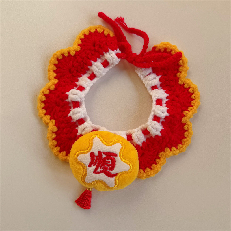 2025 New Design Cute Christmas Pet Accessories Adjustable Dog Cat Knitting Bandana Scarf Collar