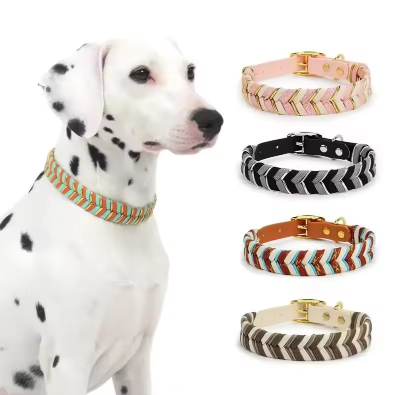 Premium Designer Durable Custom Logo Luxury Adjustable PVC Waterproof Pet Cat Dog Collar Charms Paracord Dog Collar