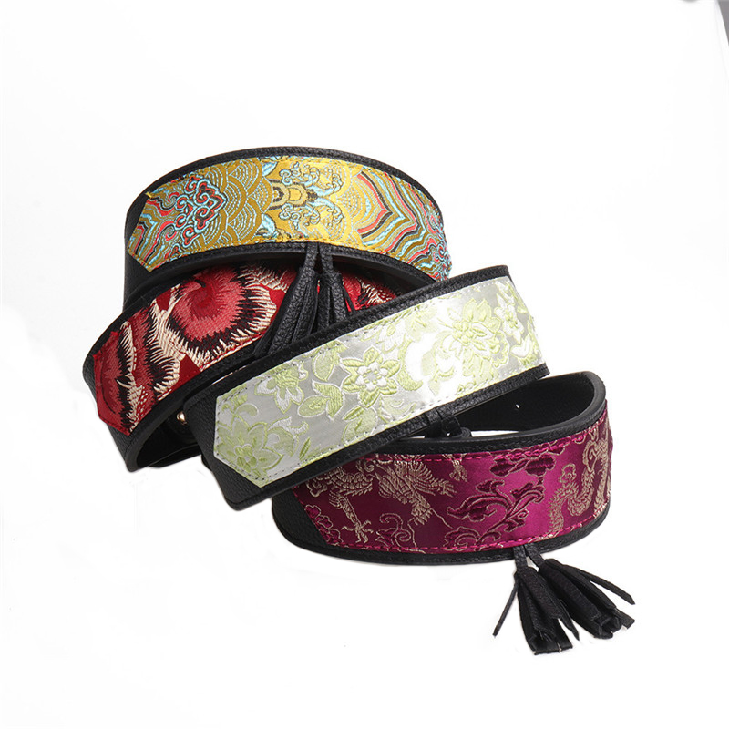 Hot Sale Custom Logo Soft Adjustable Pure White Luxury Leather Dog Collar Red Silk Jacquard Ribbon Fabric Pet Collar with Tassel