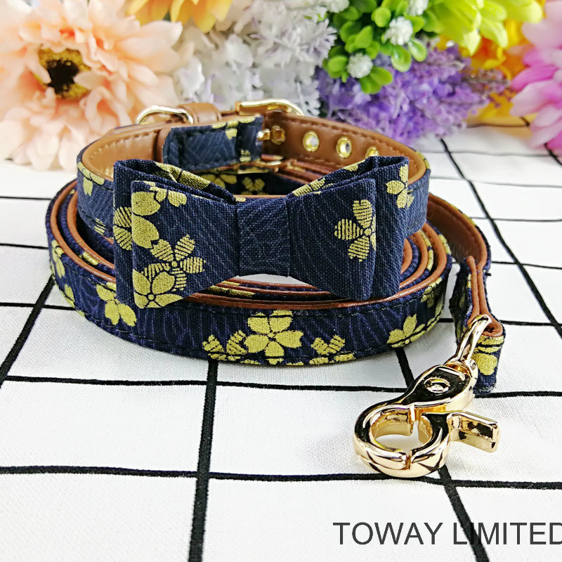 Cotton Dog Bandanas PU Collars Pet Leashes Pet Supply