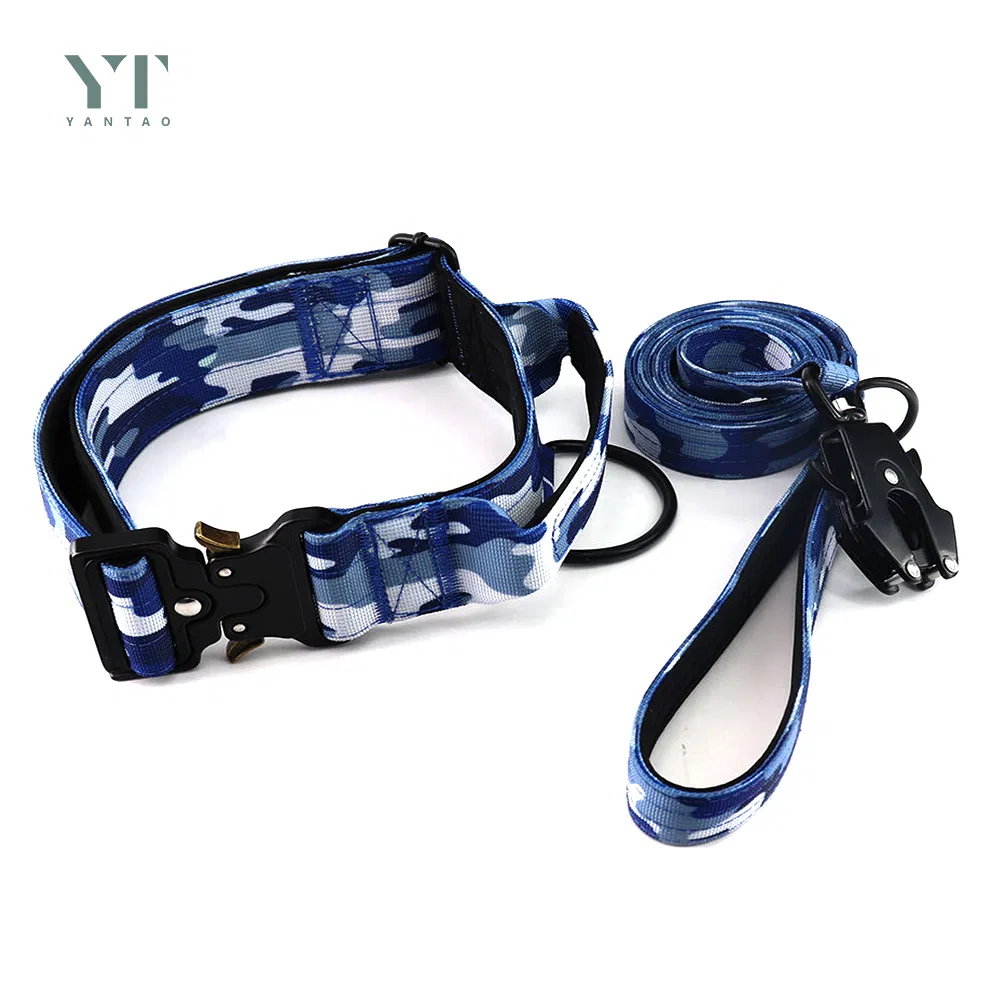 Hot Selling Pet Products Personalized Camouflage Tactical Dog Training Leash and Collar New Fashion Nylon Pet Collar for Small Medium Large Dogs