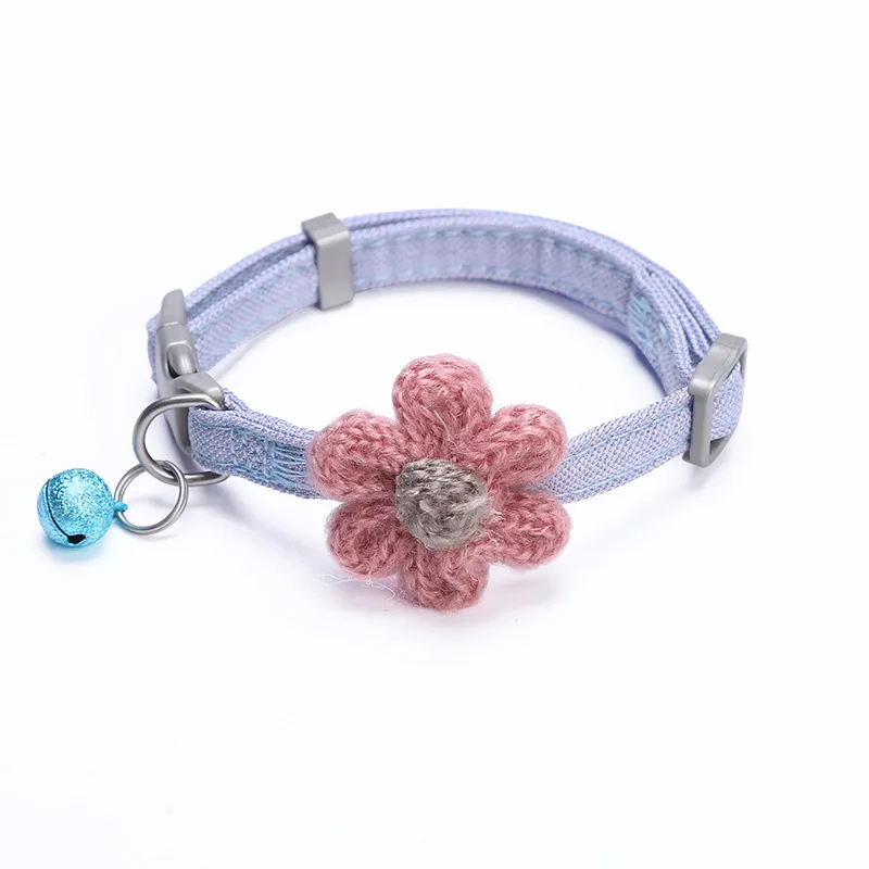 Woven Adjustable Collar