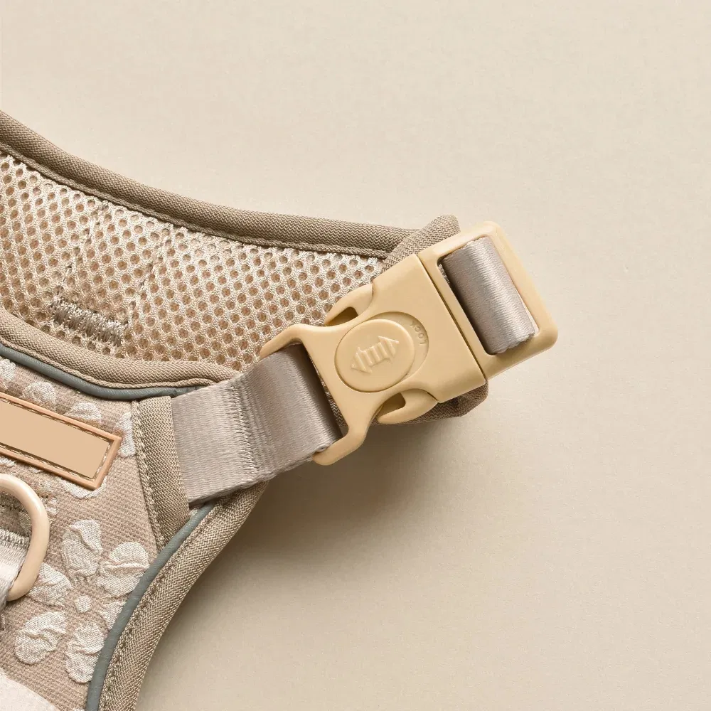 Dog Harness Detail 2