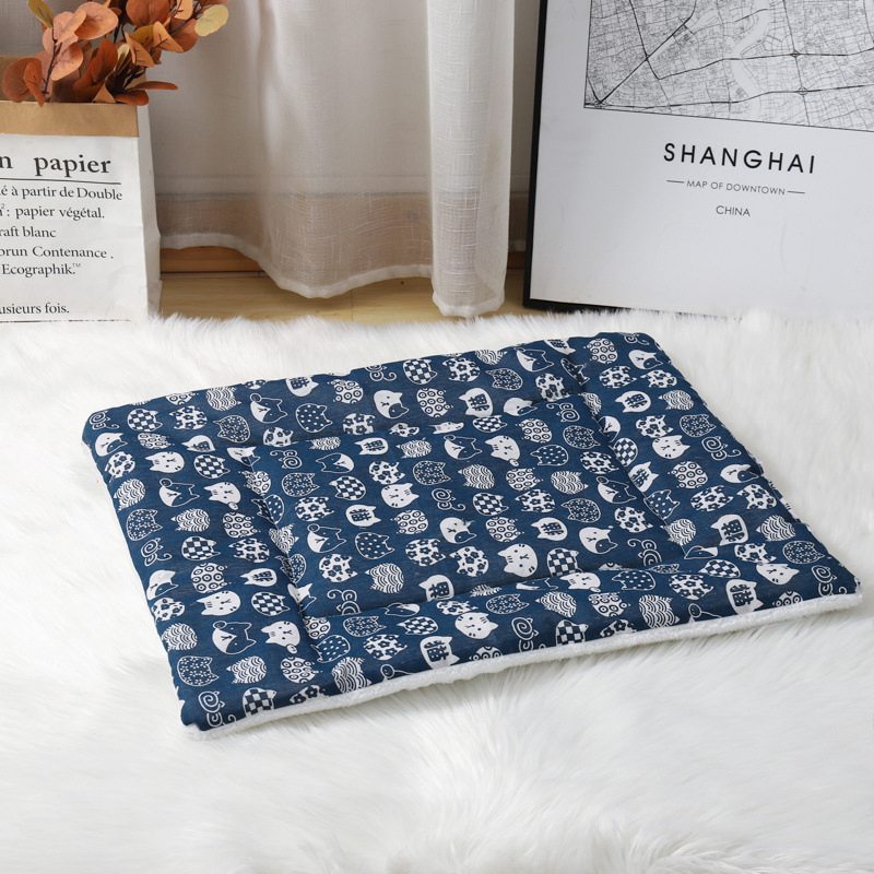 Soft Flannel Thickened Pet Pad Pet Blanket Bed Mat for Puppy Dog Cat Sofa Double Side Cushion