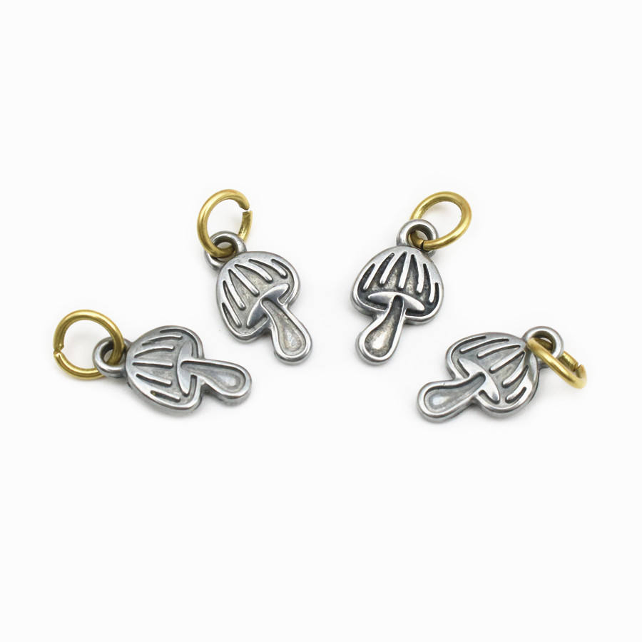 Fashion Mushroom Pendant Jewelry Metal Tags Custom Made Colors Metal Necklace Charm Key Ring Pendants
