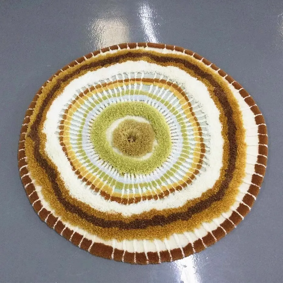 Round Rug