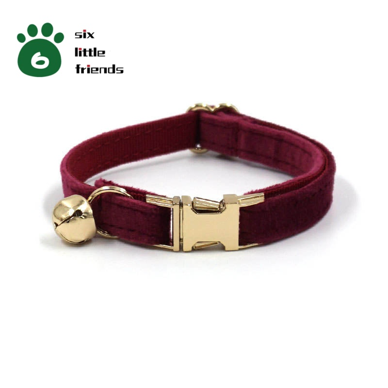 Hot-Selling Luxury Cat Bell Collar Velvet Adjustable Multi-Color Pet Necklace