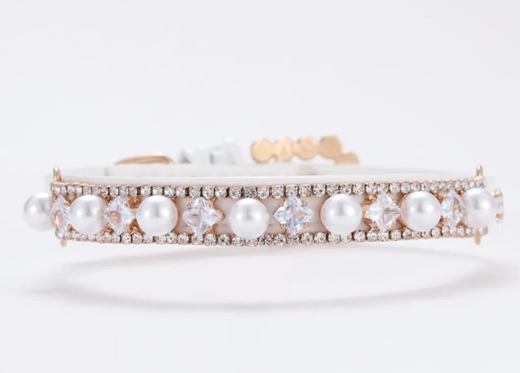 Luxury Pet Rhinestone Dog Collar