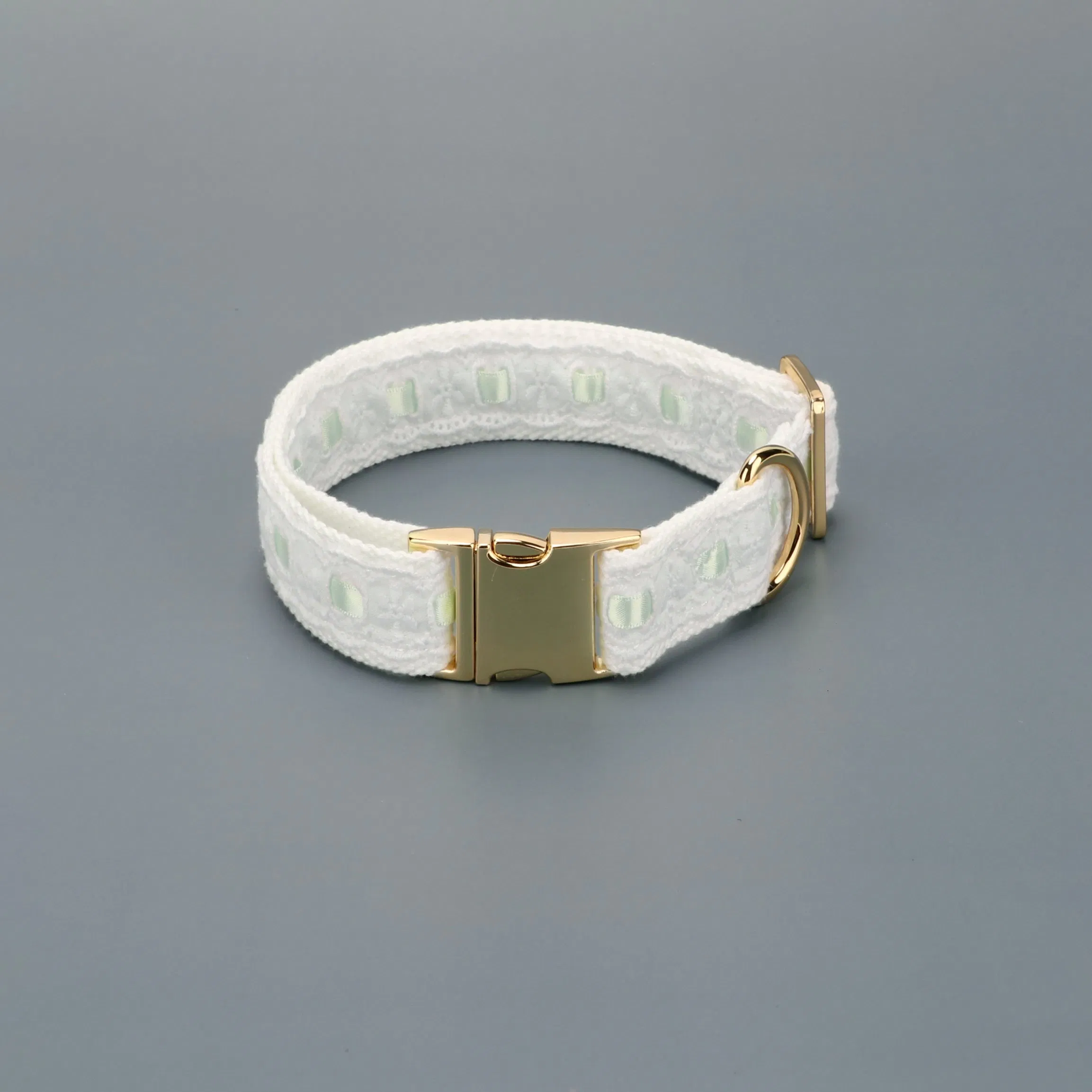 Princess Style Lace Dog Collar with Small MOQ