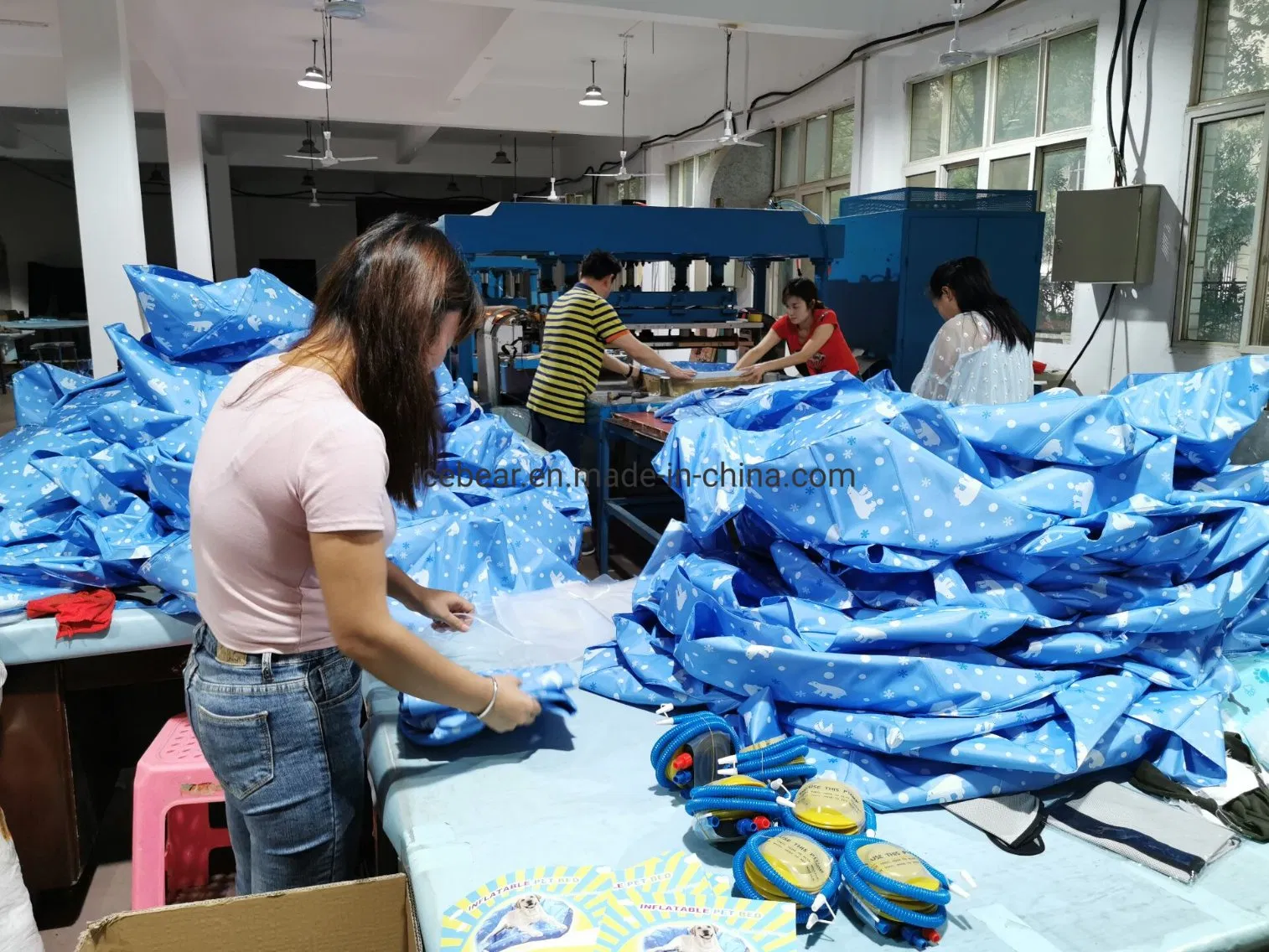 No Need Electricity Pet Gel Cooling Bed Mat