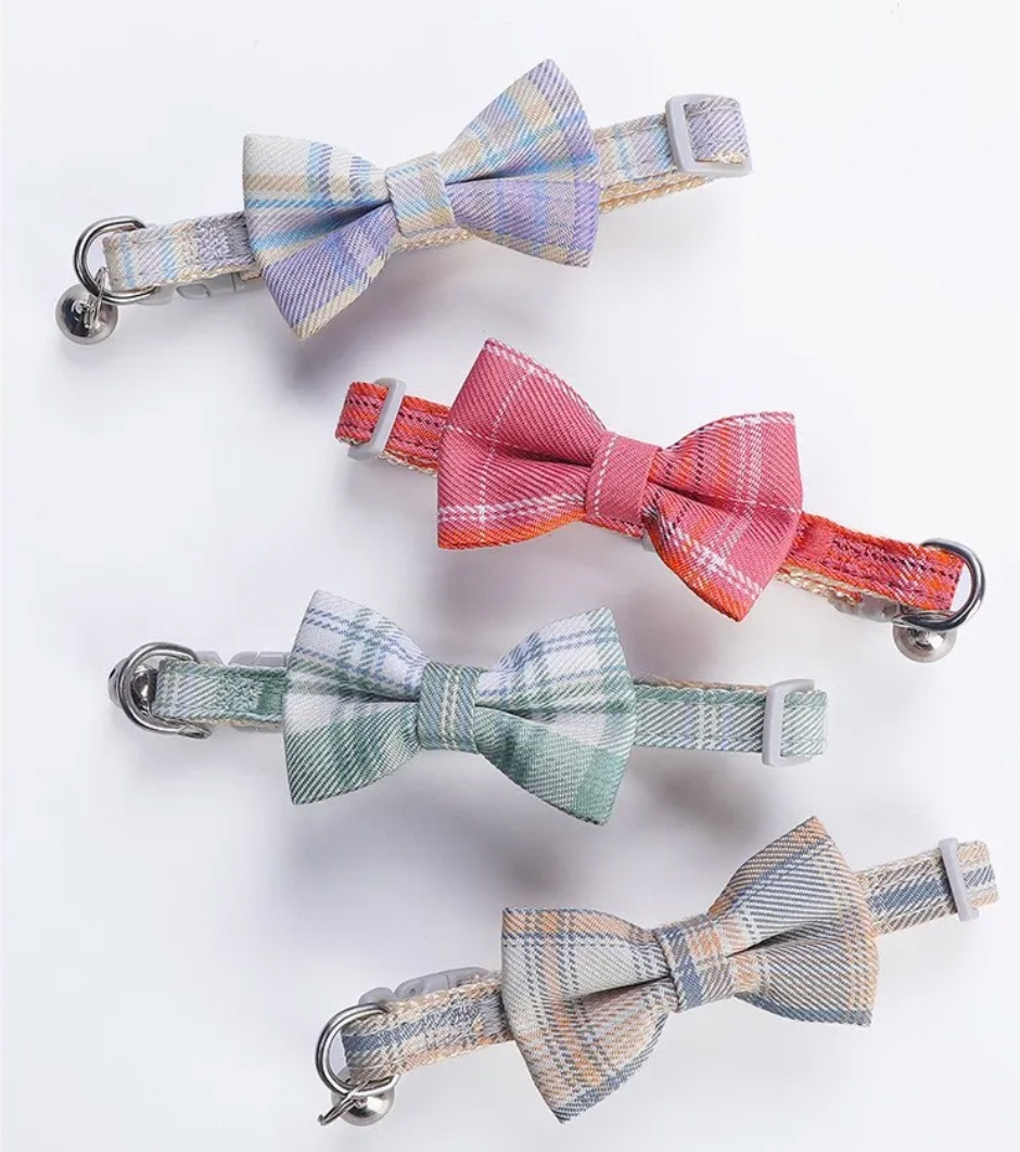 Hot Sale High Quality Plaid Pattern Bell Cat Collar Comfortable Pet Decoration Adjustable