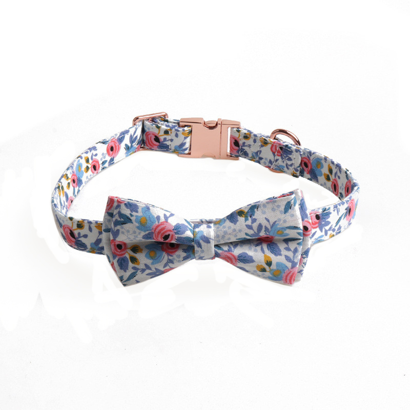 Free Sample Soft Gold Alloy Buckle Female Floral Patterns Girl Dog Collars with Bow Tie for Pet